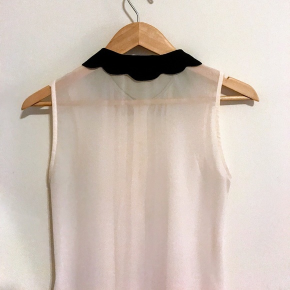 Button Down Shirt with Scallop Collar - Picture 4 of 4